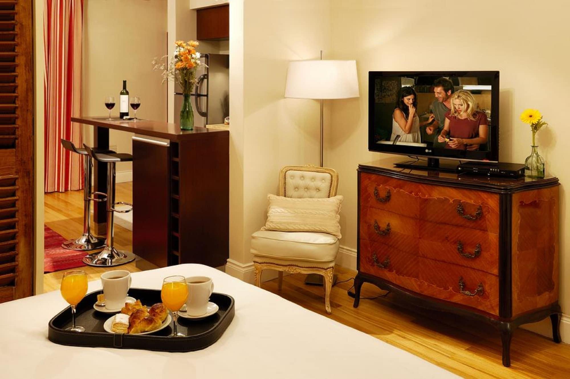 Poetry Building Recoleta Apartment บัวโนสไอเรส ภายนอก รูปภาพ