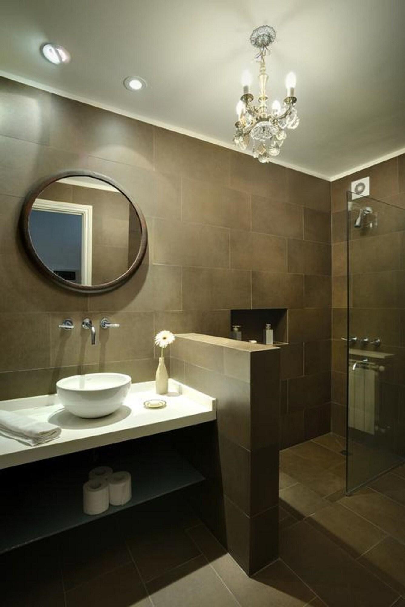 Poetry Building Recoleta Apartment บัวโนสไอเรส ภายนอก รูปภาพ