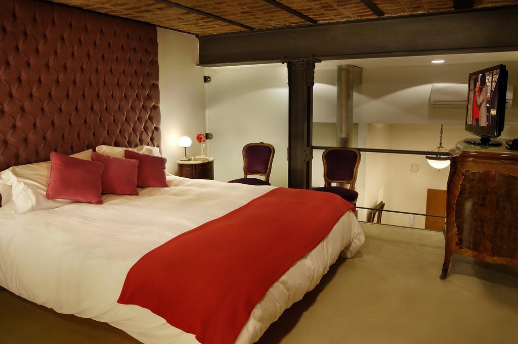 Poetry Building Recoleta Apartment บัวโนสไอเรส ภายนอก รูปภาพ