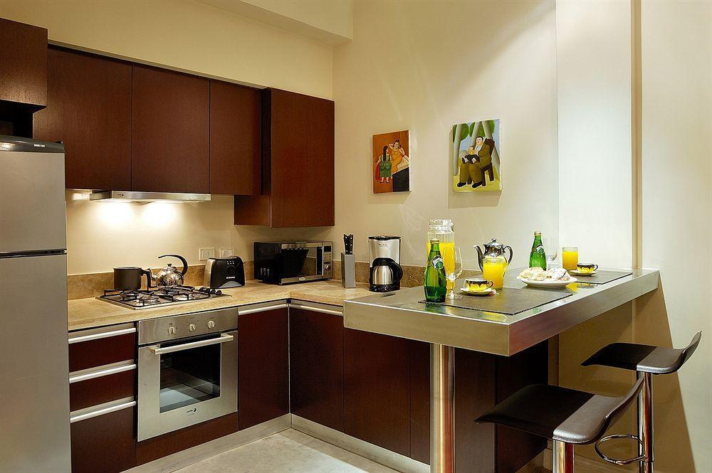 Poetry Building Recoleta Apartment บัวโนสไอเรส ภายนอก รูปภาพ
