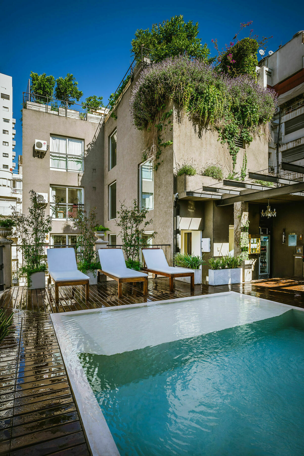 Poetry Building Recoleta Apartment บัวโนสไอเรส ภายนอก รูปภาพ